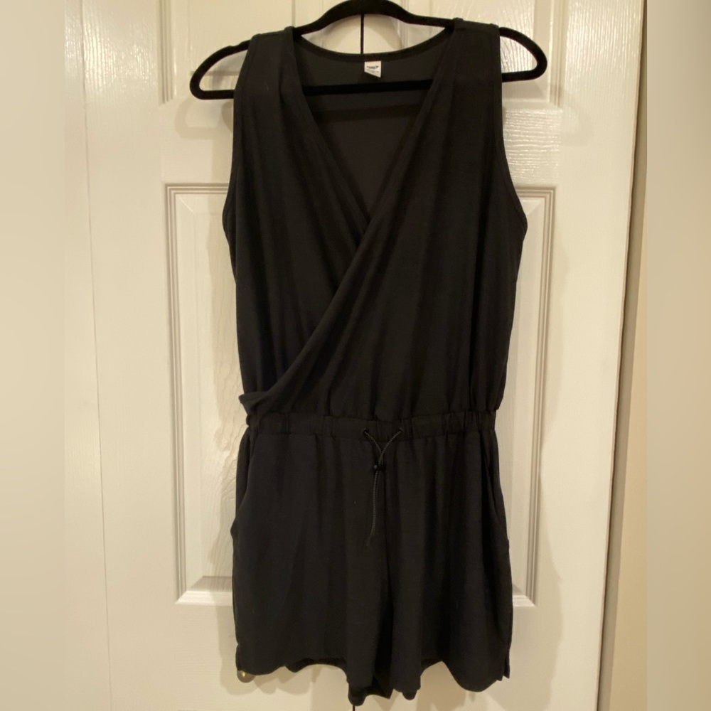 Old Navy Active, Breathe On, Size Medium